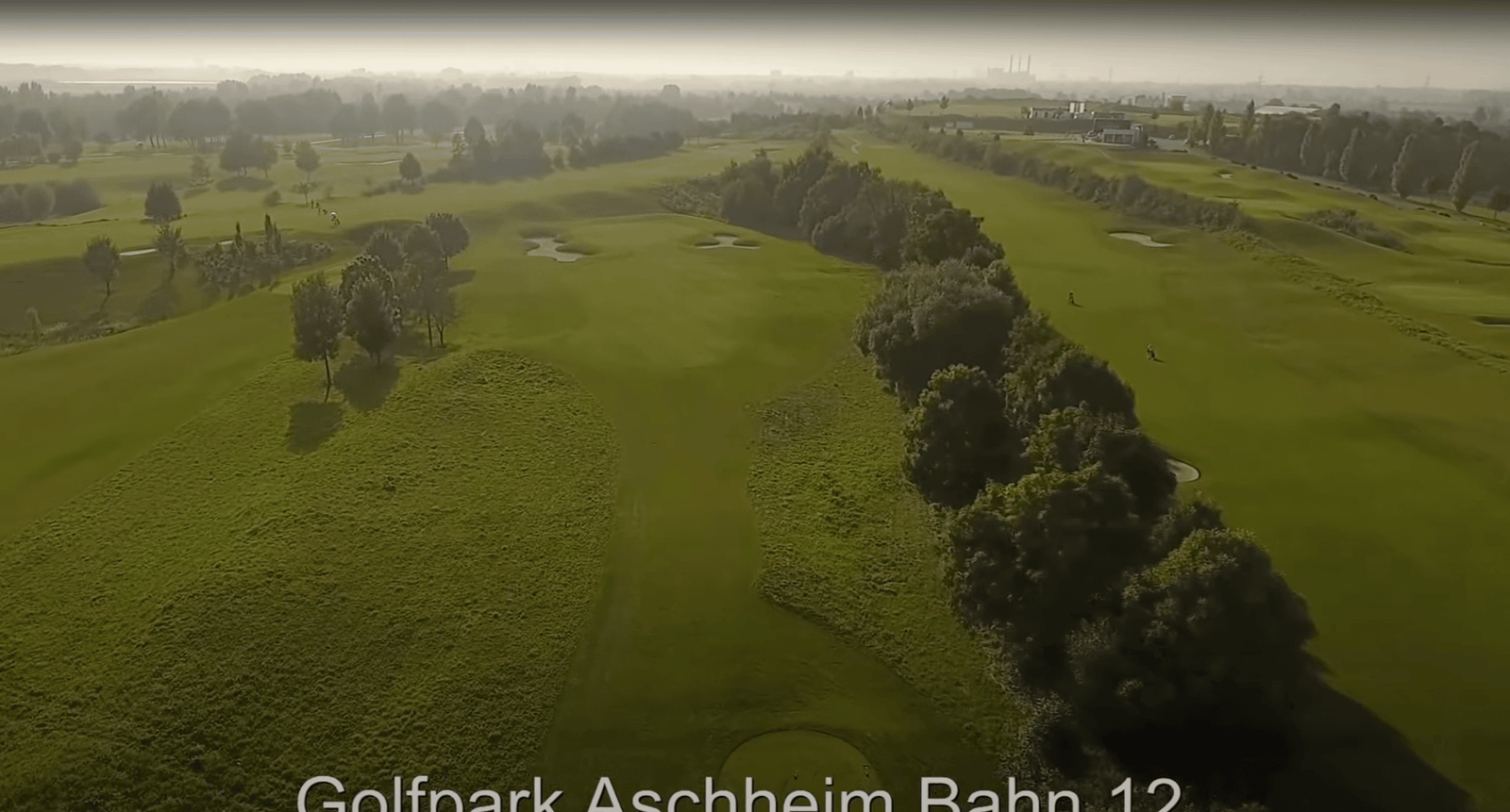 Überflug Bahn 12 Golfpark München Aschheim
