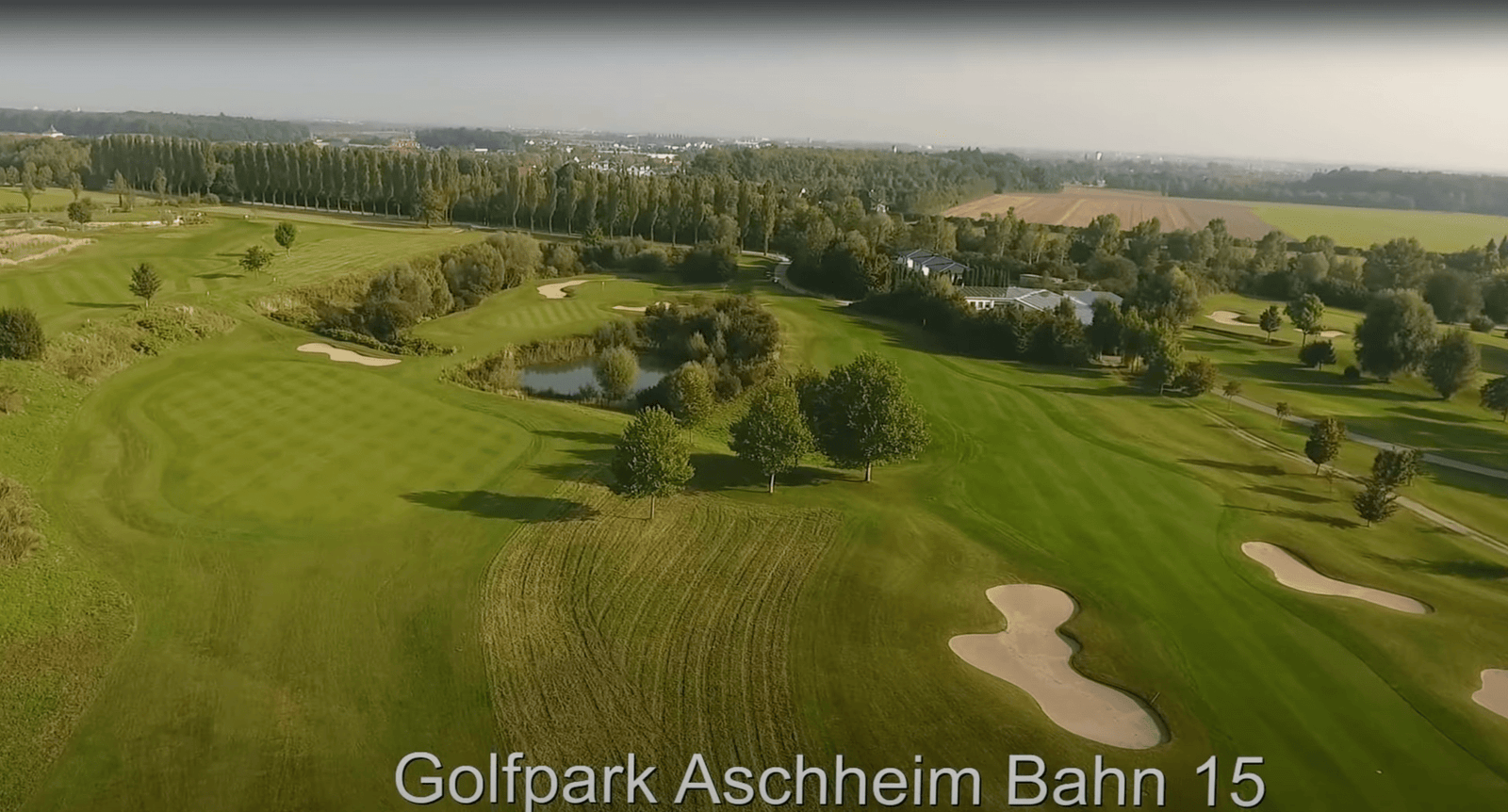 Überflug Bahn 15 Golfpark München Aschheim