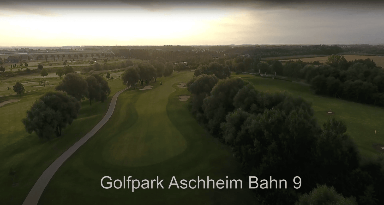 Überflug Bahn 09 Golfpark München Aschheim